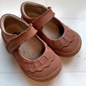Livie and Luca Mary Janes. Size 8.